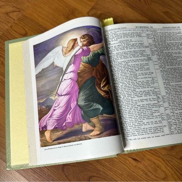 Decorative Holy Bible with Colorful Border 1971 Large Green Gold Font Red Letter - Picture 7 of 15